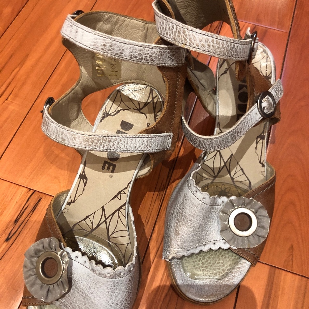 Fun Funky DKode Leather Shoes